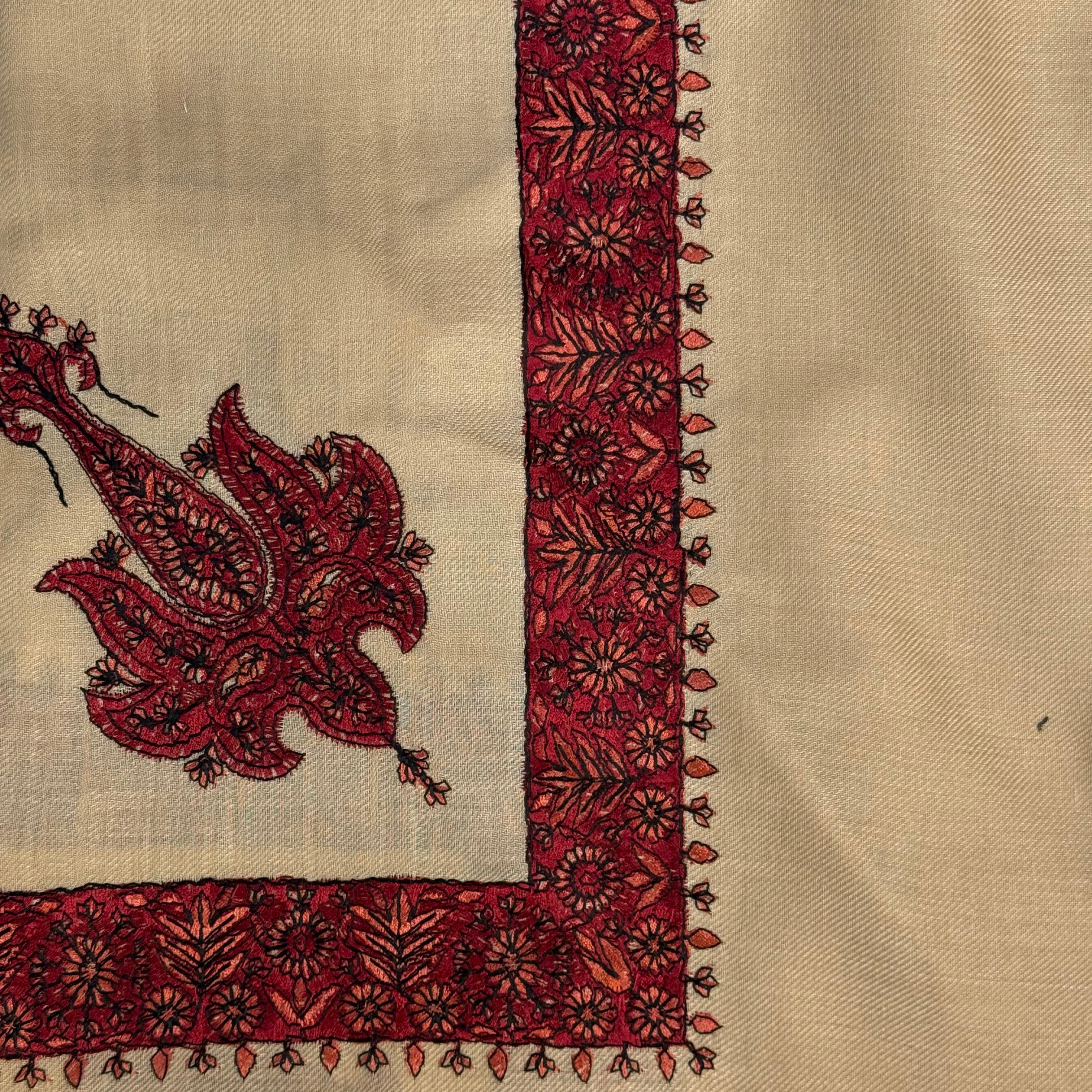 Luxury Desert Brown Embroidered Yemeni Shemagh - Image 17