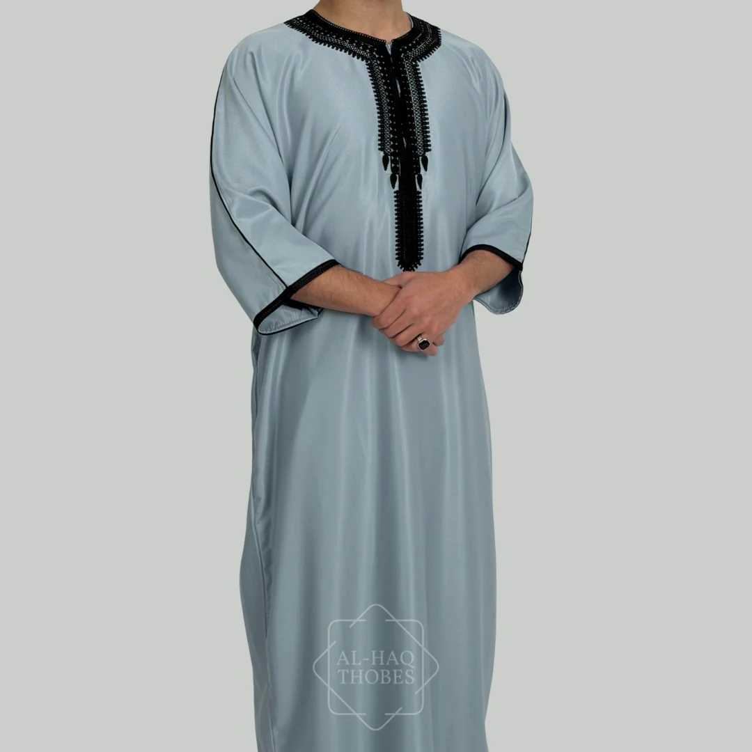 Luxury Glacier & Black Zipped Moroccan Gandoura - Image 3