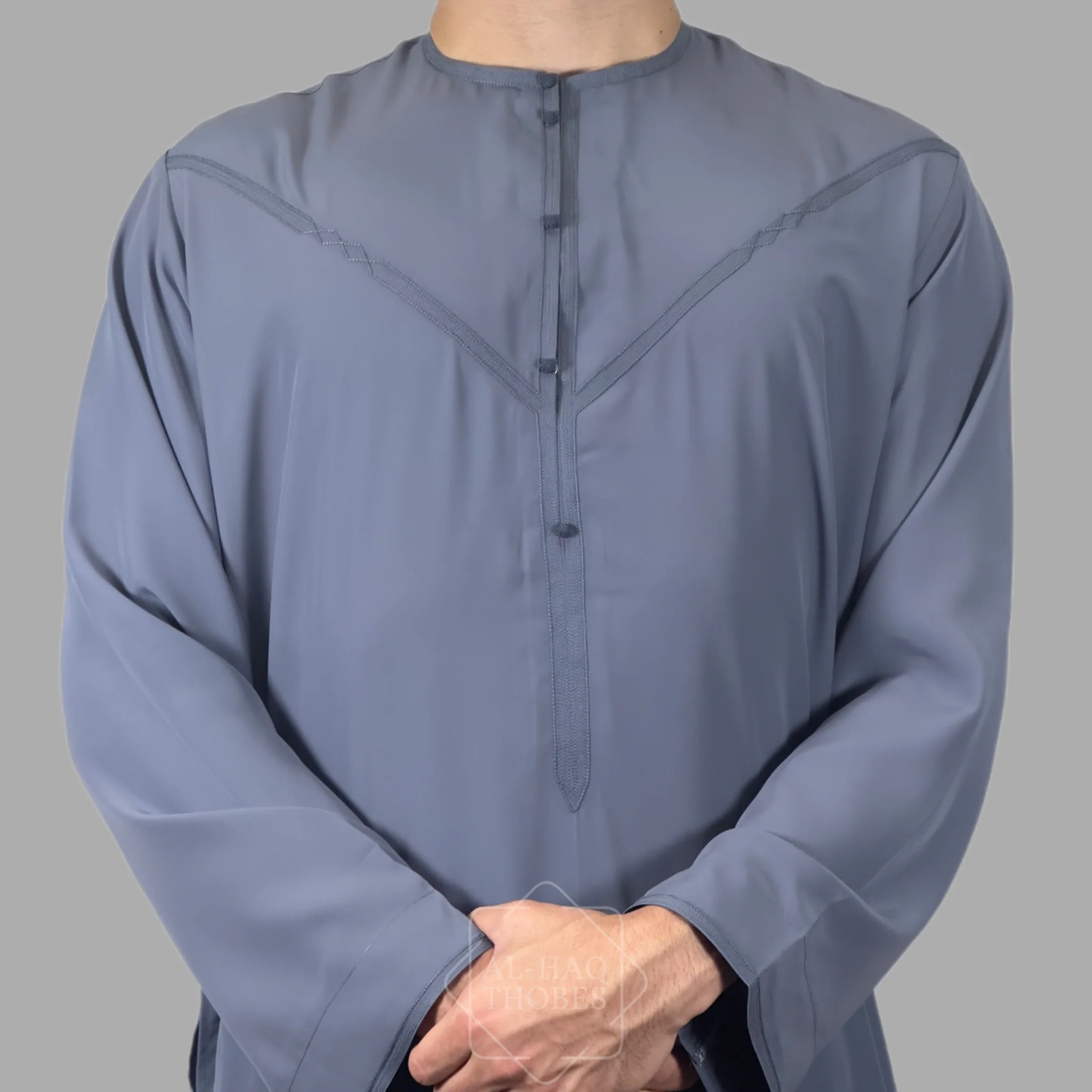 Luxury Deep Mauve Lightweight Emirati Zibda Thobe - Image 3