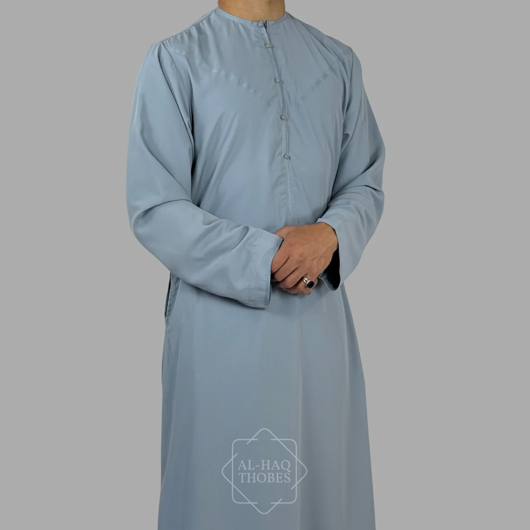 Luxury Sky Blue Lightweight Emirati Zibda Thobe - Image 2