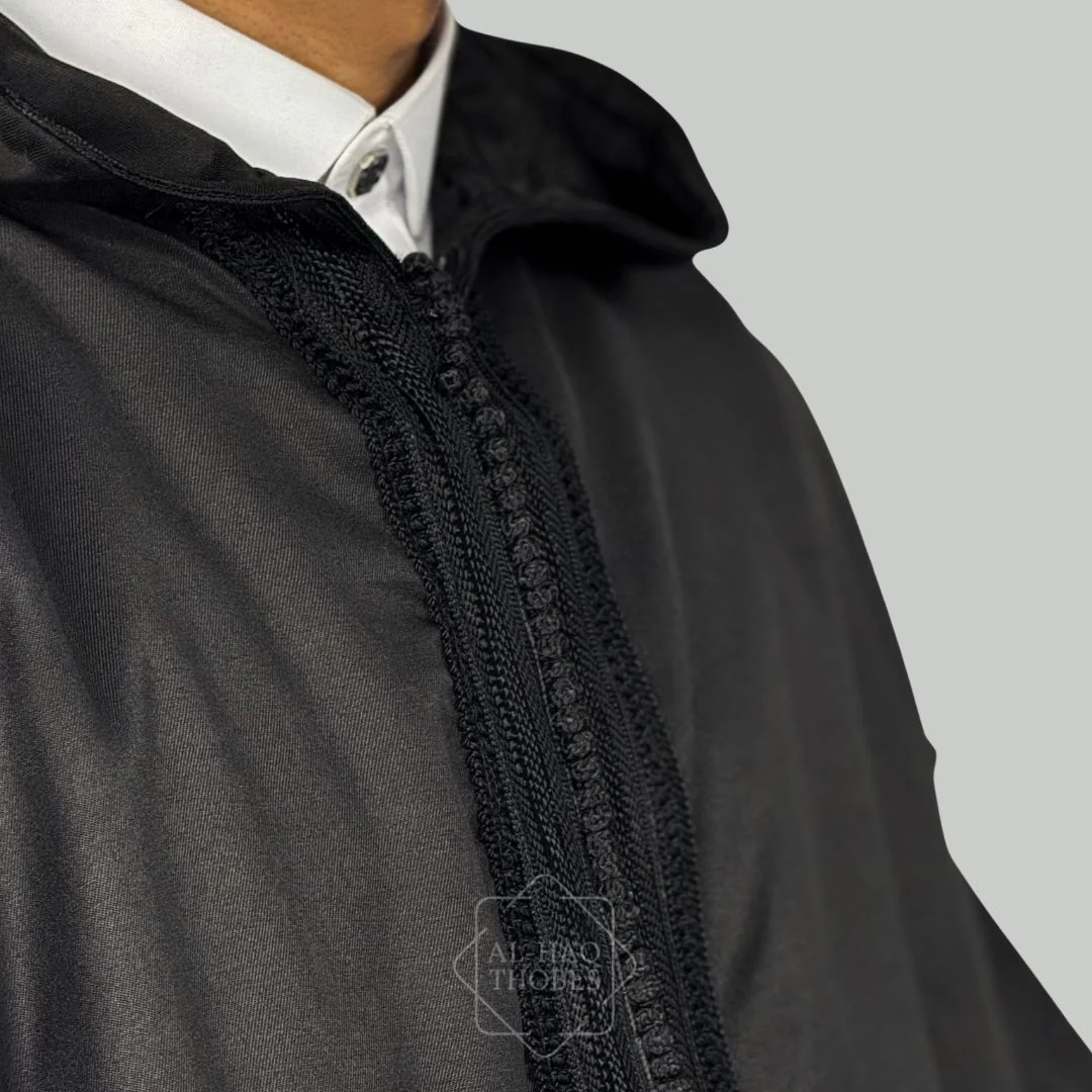 Royal Lightweight Obsidian Black Hooded Djellaba - Image 3